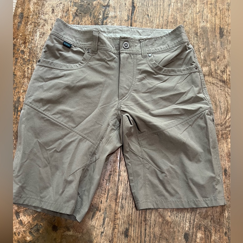 KUHL shorts Men’s size 30